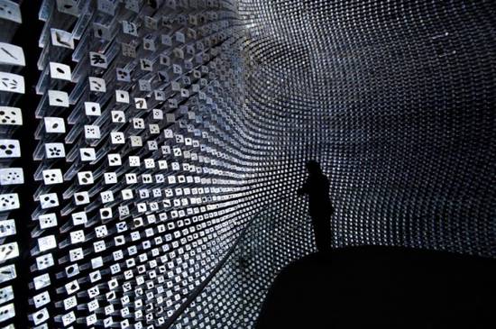 shanghai-world-expo-2010-uk-pavilion-by-heatherwick-studio-11-600x399