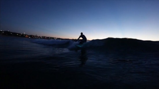 Neon-νύχτα-surfing4