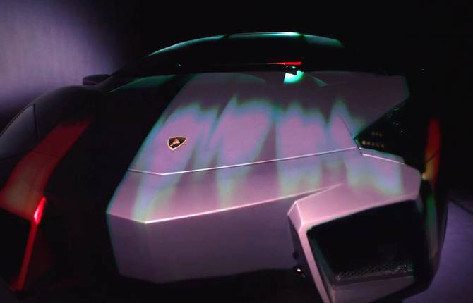 Projection Mapping on a Lamborghini