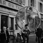 Women in Bubbles over Paris2