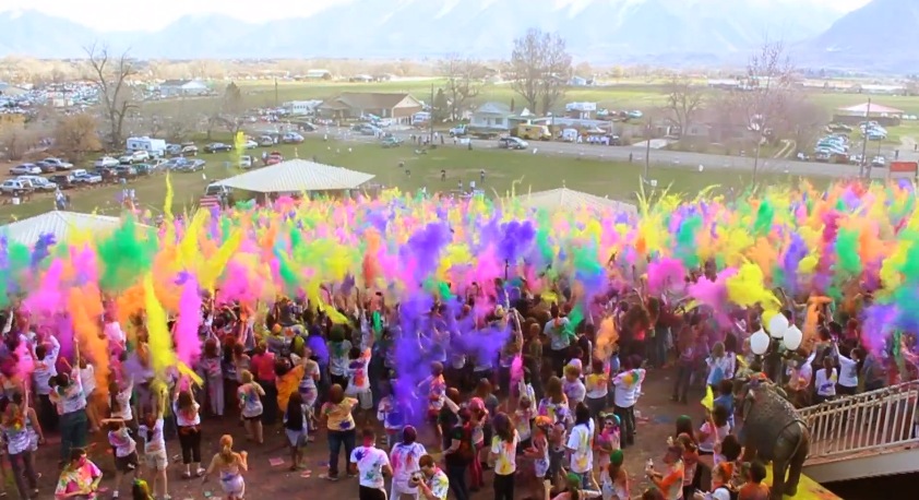 Festival of Colors 20133 – Fubiz Media