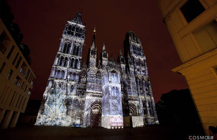 Jeanne(s) – Cathédrale de lumière, Rouen 2013