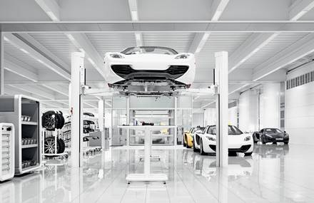 McLaren Technical Center