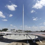 Hovenring Suspended Bicycle5