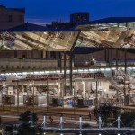 Sculptural Metallic leaves in Barcelona1