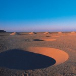 Monumental Land Art Installation in the Sahara 8