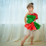 Paper Dresses by 4-Year Old Girl 16