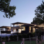 Maleny House by Bark 16