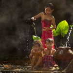 Life In Indonesian Villages Captured by Herman Damar 7