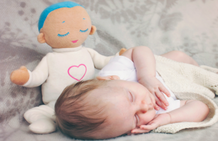A doll that imitates closeness with heartbeat & breathing
