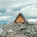 Amazing Mountain-Top Cabin by Giovanni Pesamosca