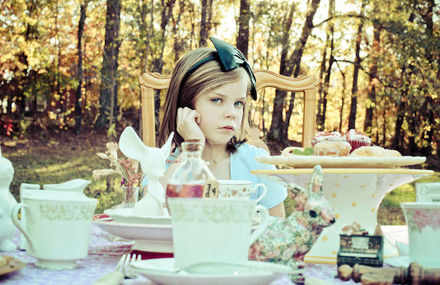 Mum Photographer Turns Her Daughter into Iconic Characters