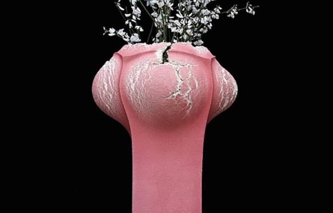 Booming Vases