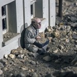 undefined Miniature Sculptures in City Photography_16