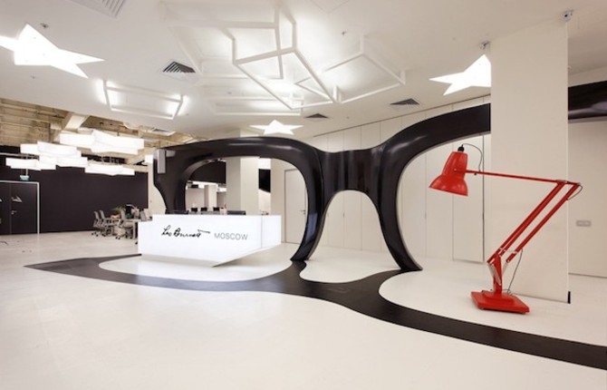Giant Pair Of Glasses in Leo Burnett Office