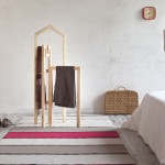 Valet Stand Inspired by Italian Architecture_0