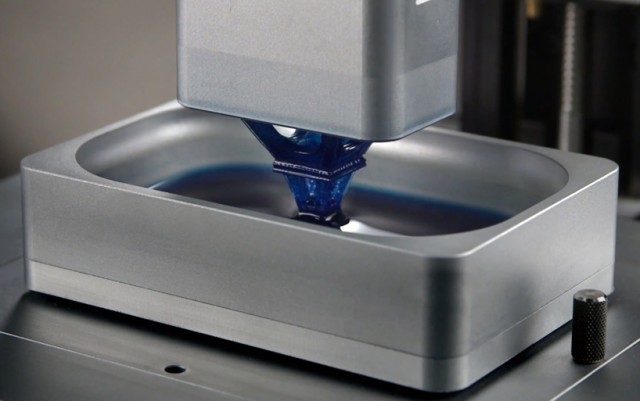 3d Printing From A Pool Of Resin Fubiz Media