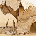 Abandoned Stars Wars Decoration Sets In The Desert_1