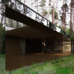 Reflective Home with Mirrored Facades_6