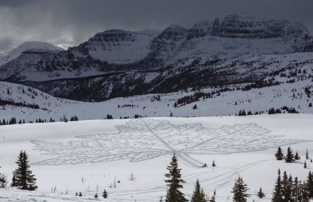 Snow Art in Banff National Park by Simon Beck