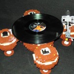 The LEGO Turntable_3