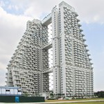The Two Connected Tower Blocks in Singapore_1