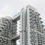 The Two Connected Tower Blocks in Singapore_3