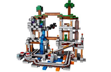 Exploring The Amazing Lego Minecraft Sets