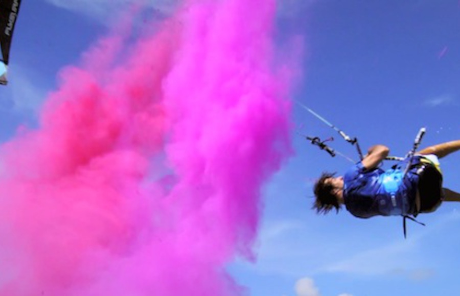 Holi Colors – Flysurfer Kiteboarding