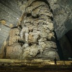 Incredible Hidden Cave in Laos_12