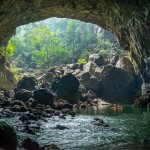 Incredible Hidden Cave in Laos_3