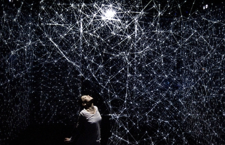 Dancing in a Projection-Mapped Cube