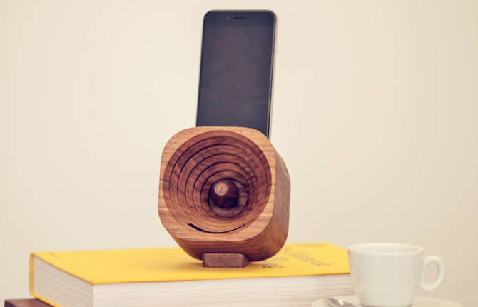 Trobla Wooden Speaker