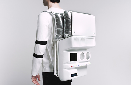 Astronaut-Like Technopicnic Backpack