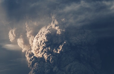 Volcano Calbuco Eruption in Timelapse