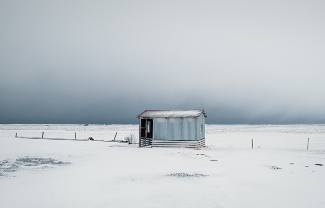 Instants of Icelandic Winter