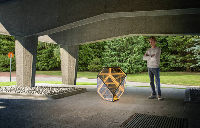 Interactive Polyhedron Installation