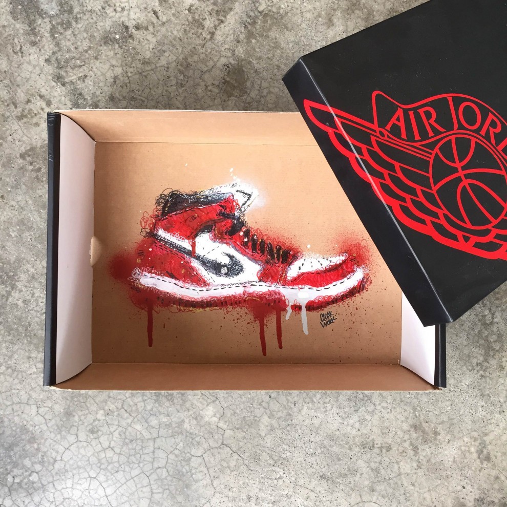 the sneakers box