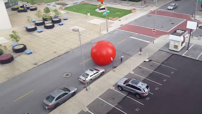 Giant Red Ball Escape