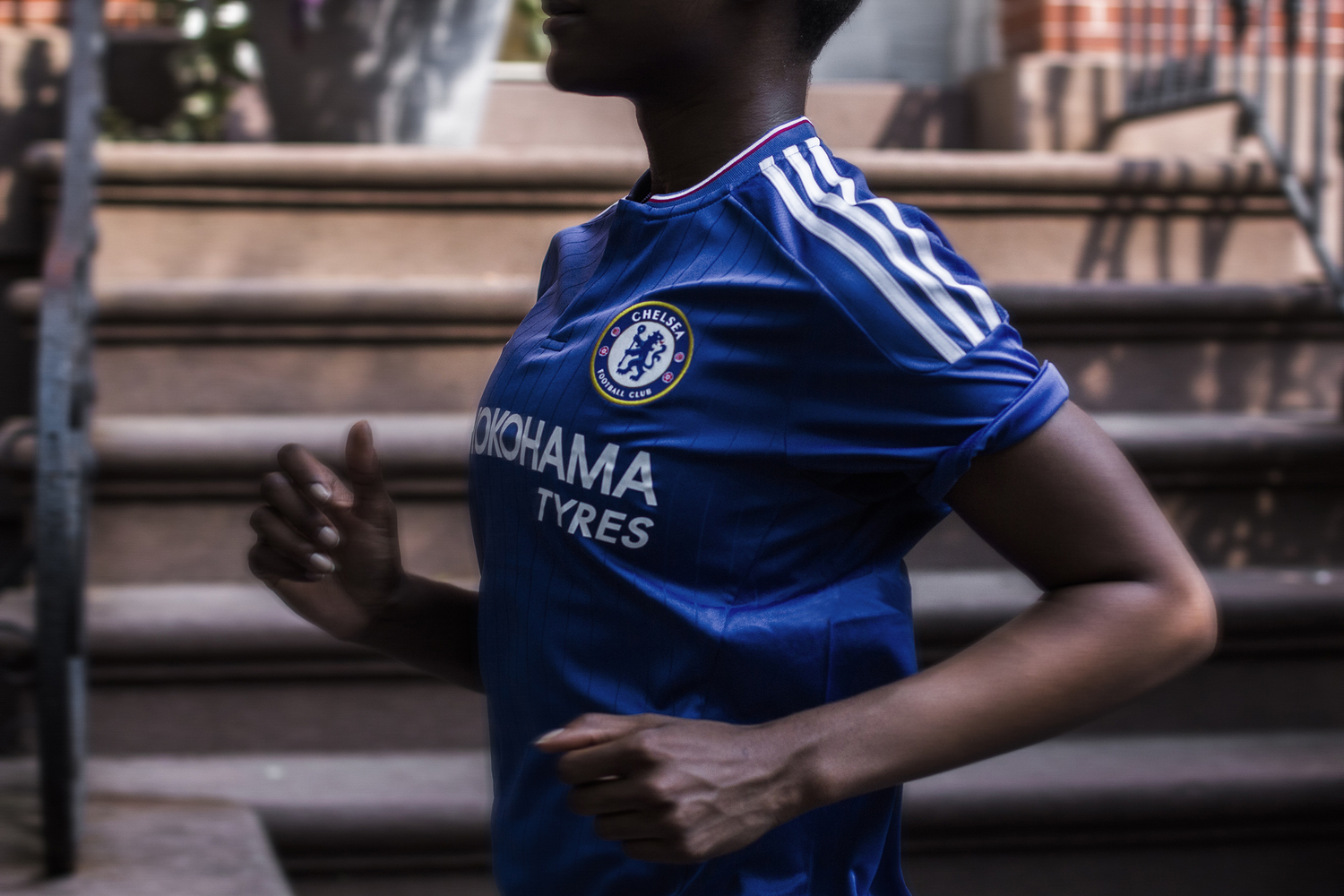 Couverture Polaire Officielle Chelsea FC - 125x150 Cm - 100% Polyester - Cadeau Fan De Football