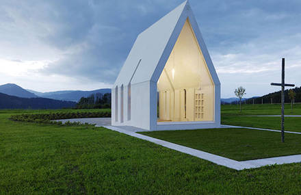 Minimal Chapel in Austria