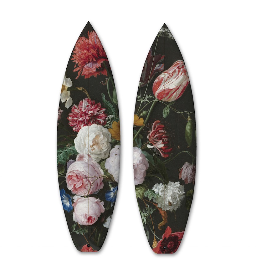 PLANCHES DE SURF EN PEINTURES CLASSIQUES
