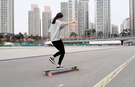 Korean Girl Longboard Dancing