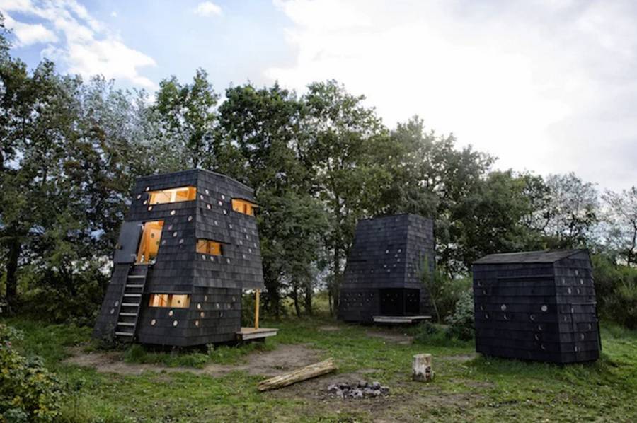 Asymmetric Shelters at The Danish Coast