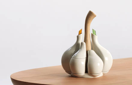 Kitchen Accessorizes Inspired by Garlic Bulb