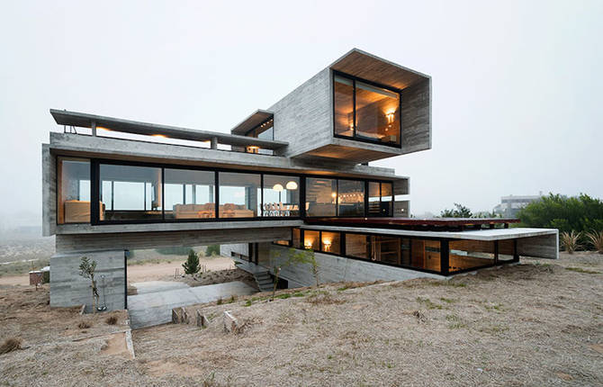 Concrete Blocks House in Buenos Aires