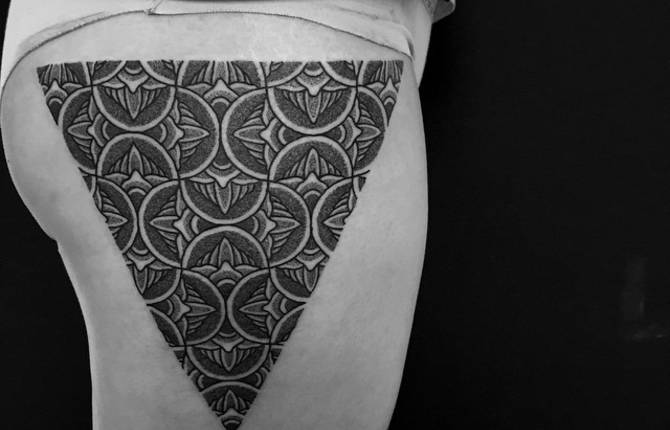 Lovely Black Tattoos with Geometrical Patterns