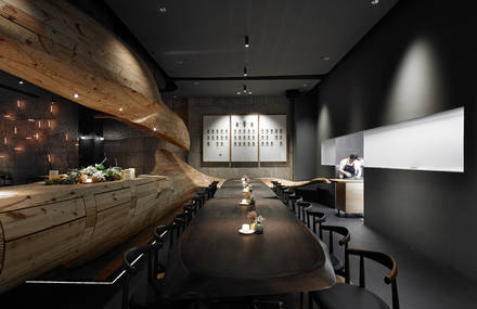 Stunning Conceptual Wooden Restaurant in Taiwan