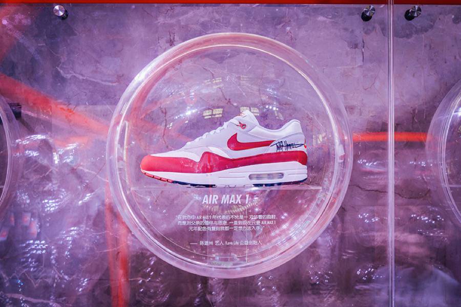 nike air max day pop up