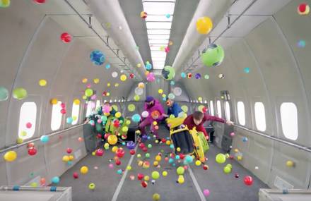 OK Go – Upside Down & Inside Out